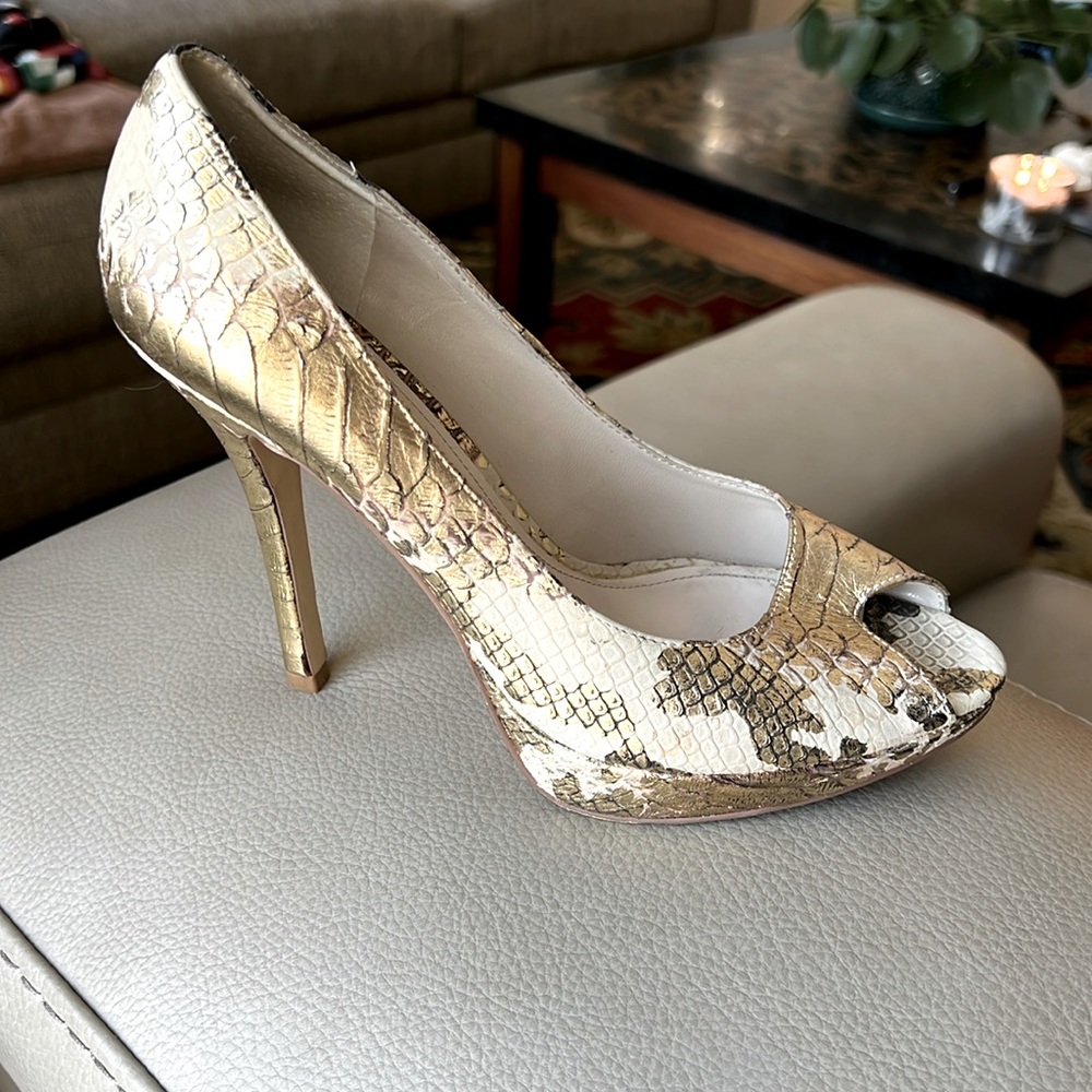 Aldo snake skin peep-toe pump 38 / 7.5-8